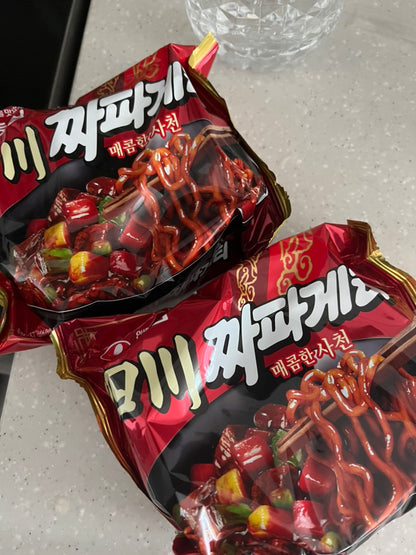 Nongshim Sacheon Jjapagetti (농심 사천 짜파게티)