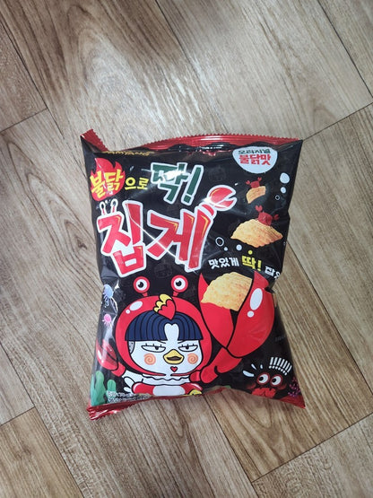 Samyang Buldak Tteokbokki Snack (삼양 불닭으로 딱 집게 과자)