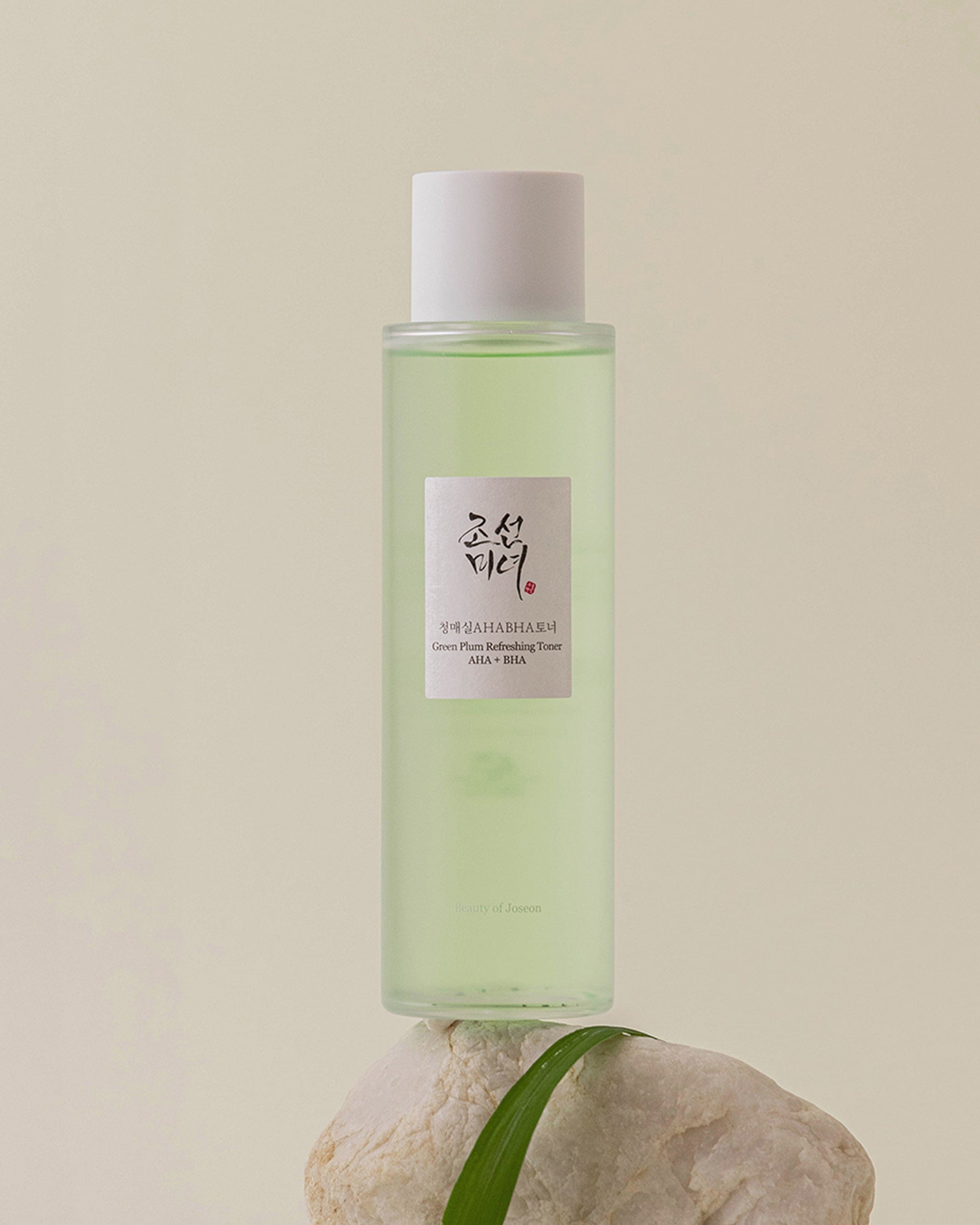 Green Plum Refreshing Toner : AHA + BHA