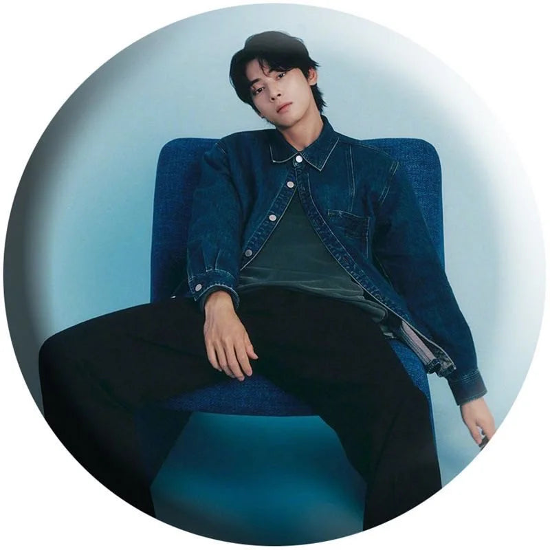 CHA EUNWOO BADGE