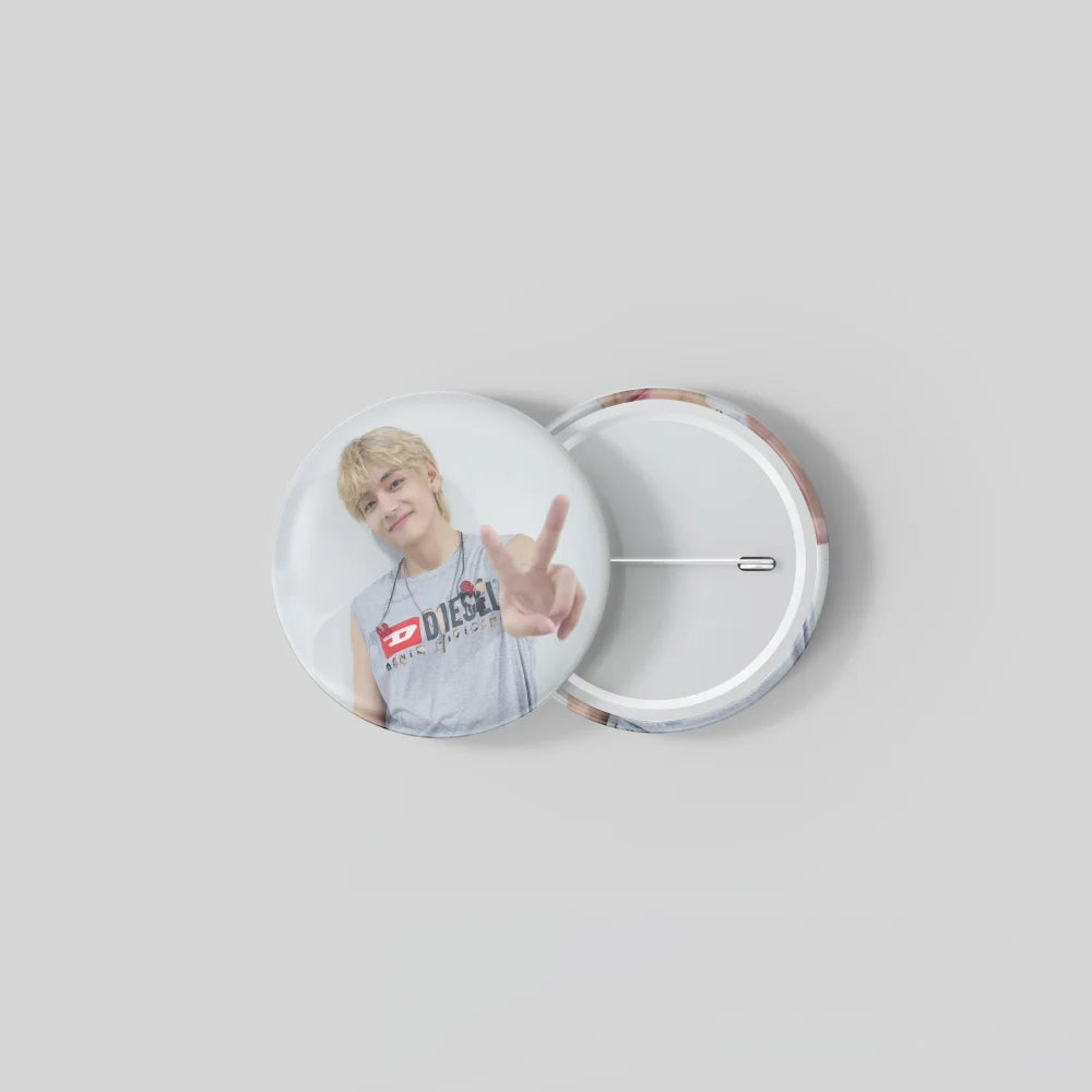 BTS V BADGES