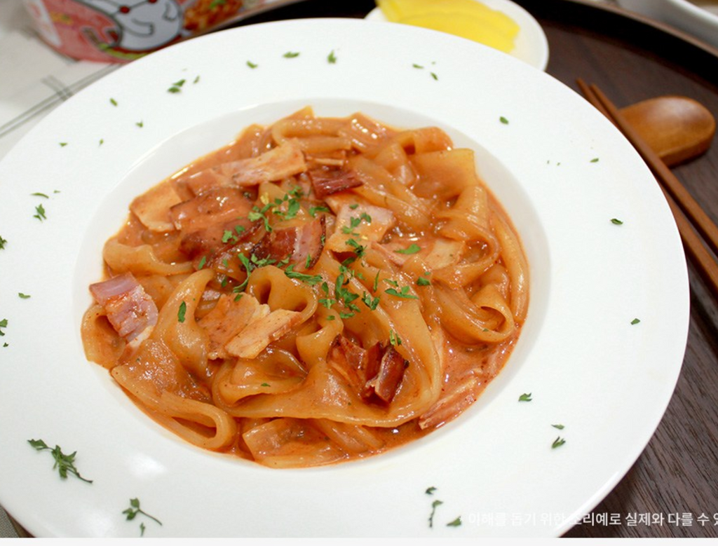 Samyang Rose Buldak Flat Glass Noodles (삼양 로제불닭 납작 당면)