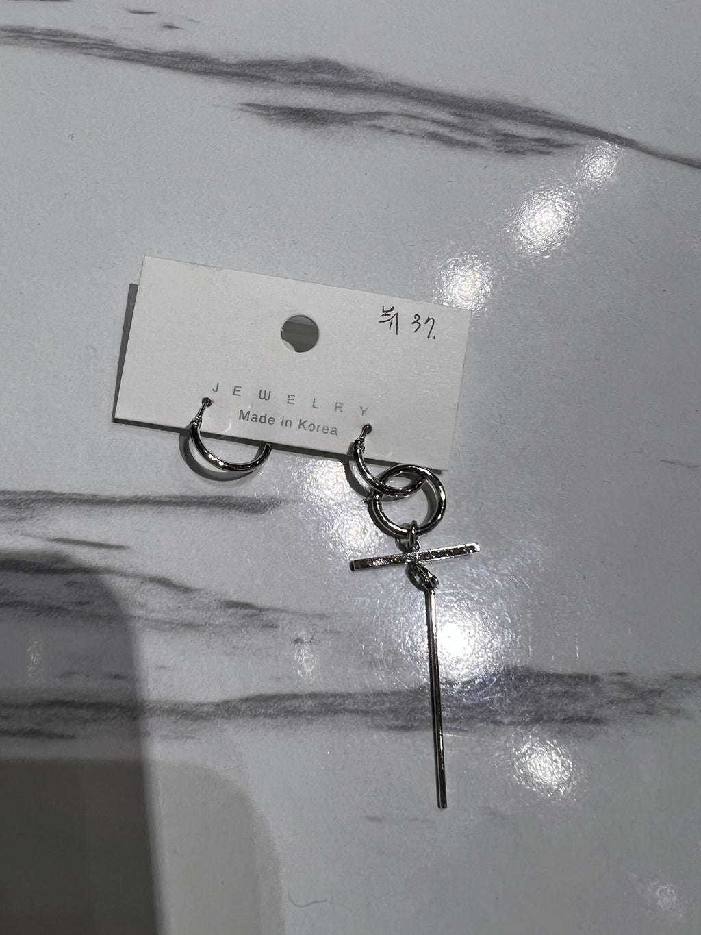 BTS V INSPIRED EARRINGS