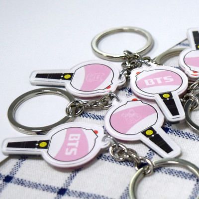 K-POP KEYCHAINS