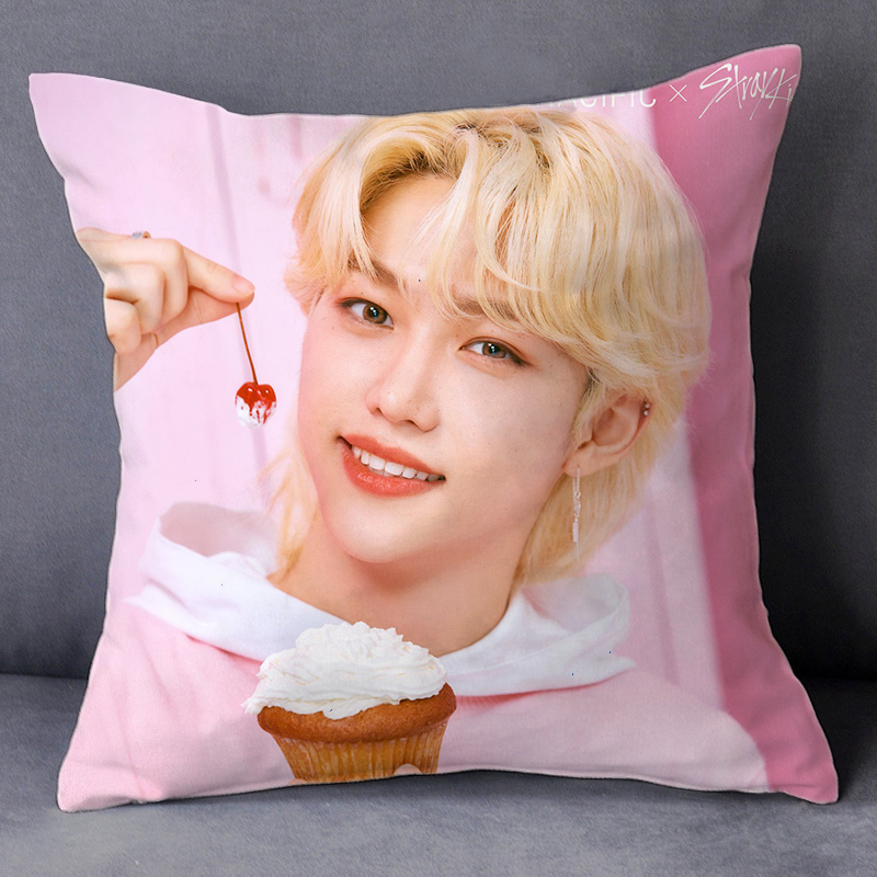 STRAY KIDS PILLOWCASE