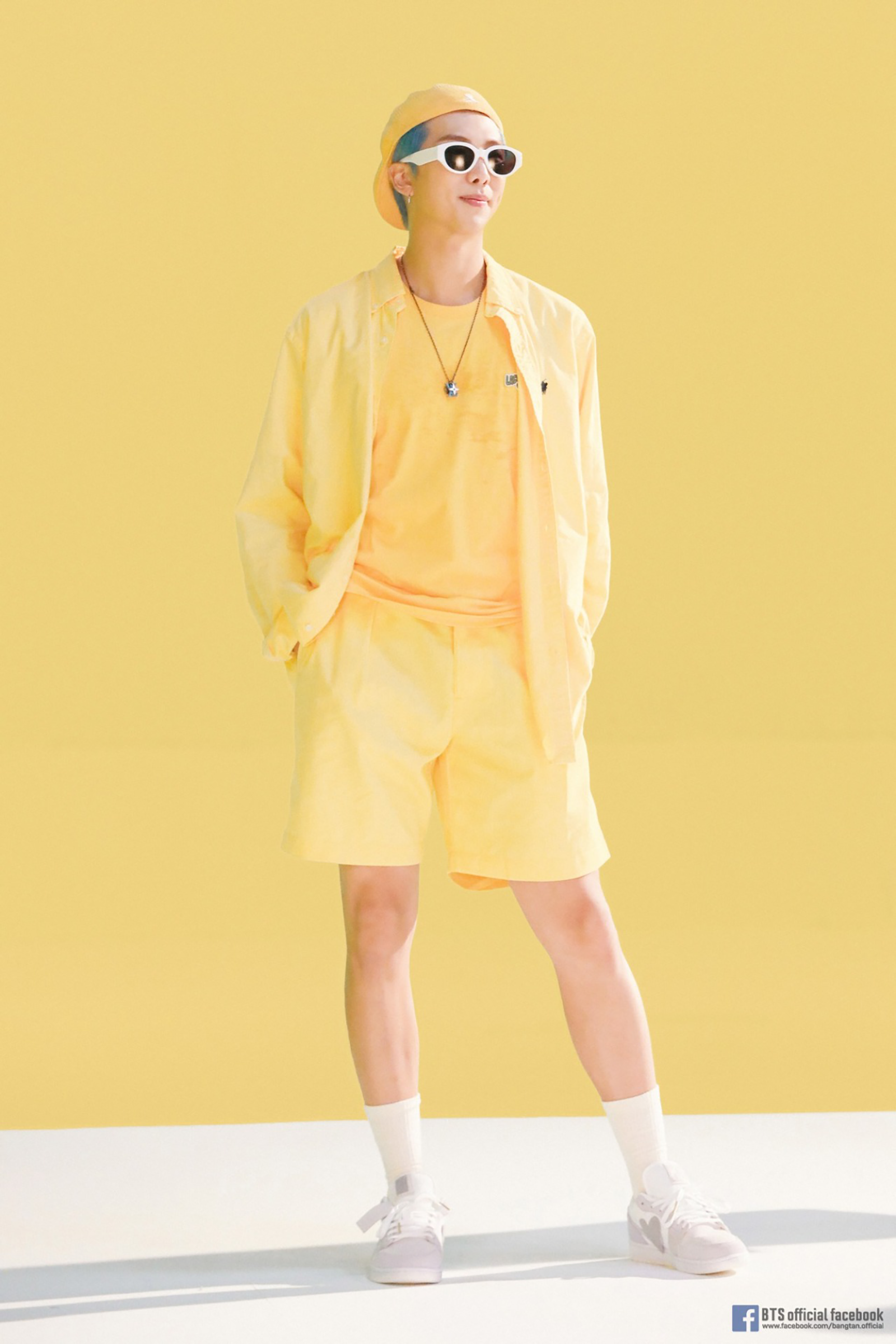 BTS - DYNAMITE CONCEPT PHOTOS (INDIVIDUAL MEMBER) POSTER